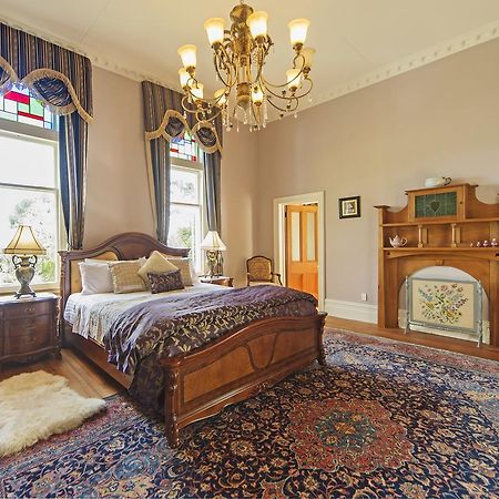 Highden Manor Estate Hotel พาล์เมอร์สตันนอร์ท ภายนอก รูปภาพ