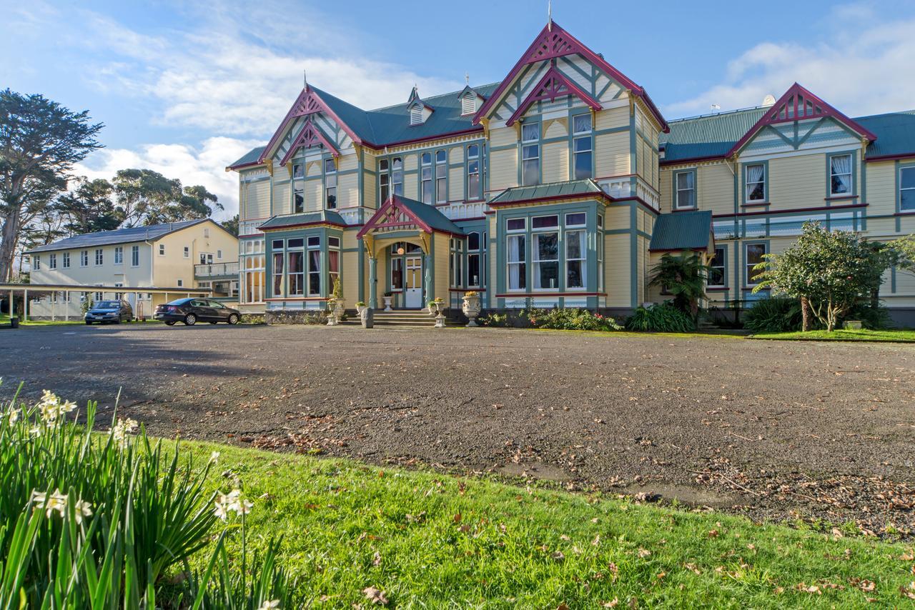 Highden Manor Estate Hotel พาล์เมอร์สตันนอร์ท ภายนอก รูปภาพ