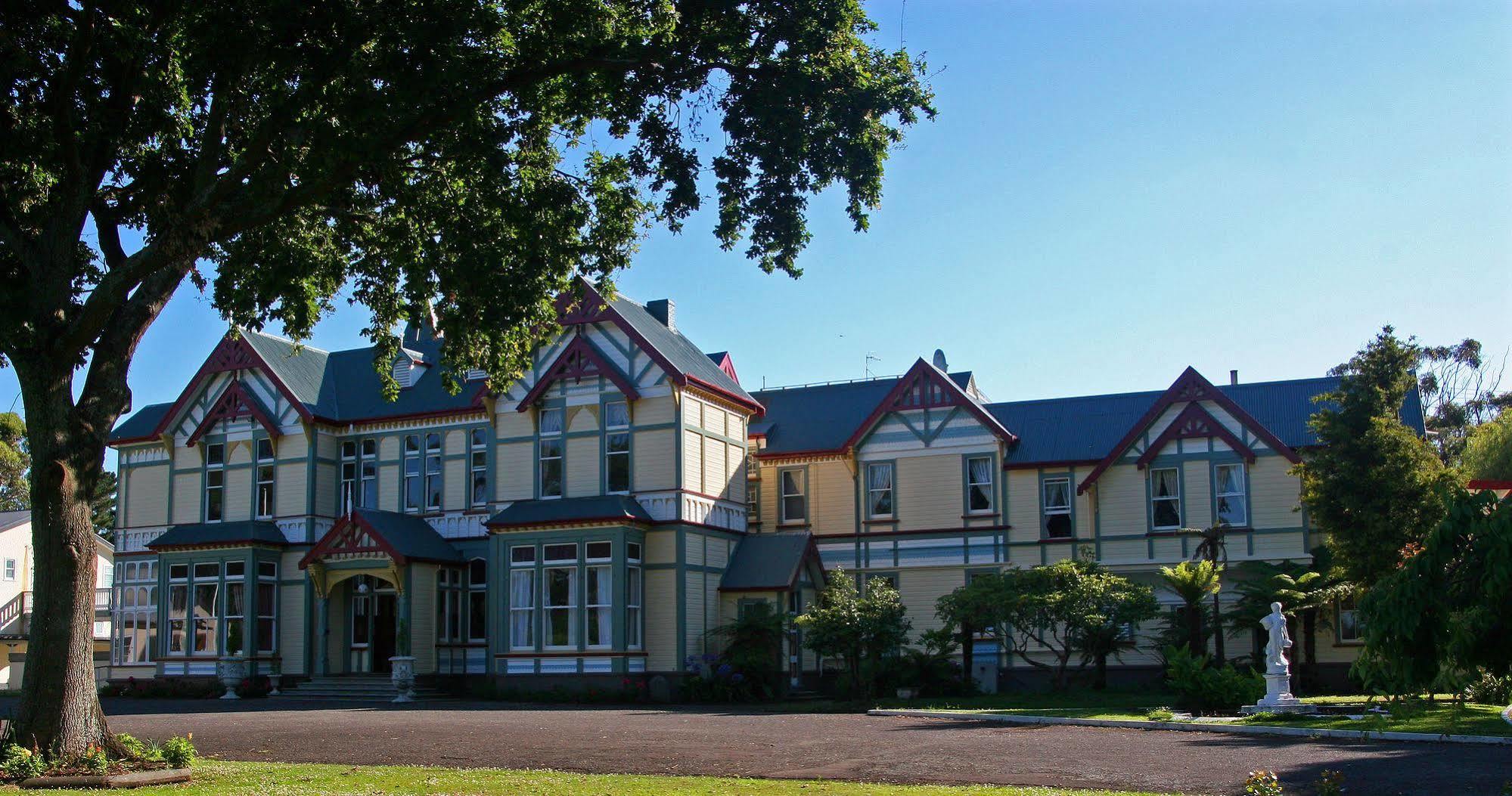 Highden Manor Estate Hotel พาล์เมอร์สตันนอร์ท ภายนอก รูปภาพ