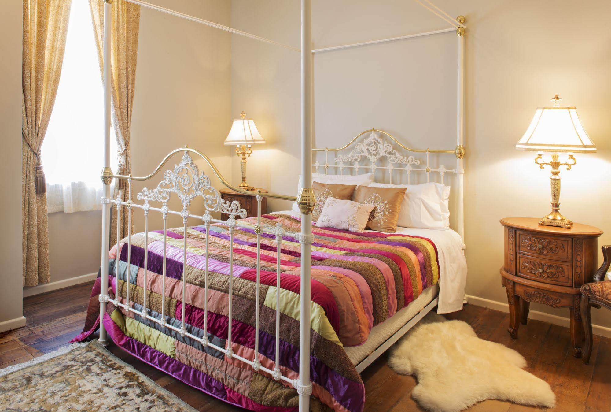 Highden Manor Estate Hotel พาล์เมอร์สตันนอร์ท ภายนอก รูปภาพ